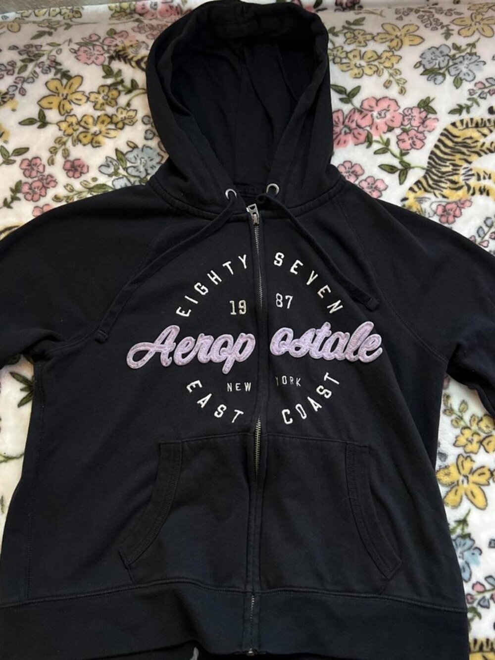 Aeropostale vintage y2k black zip up jacket